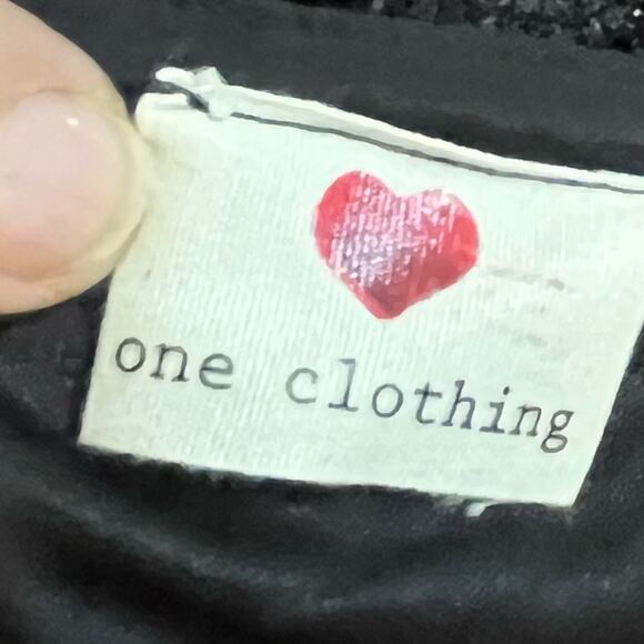 One Clothing Black Sequined Skirt - Picture 3 of 3